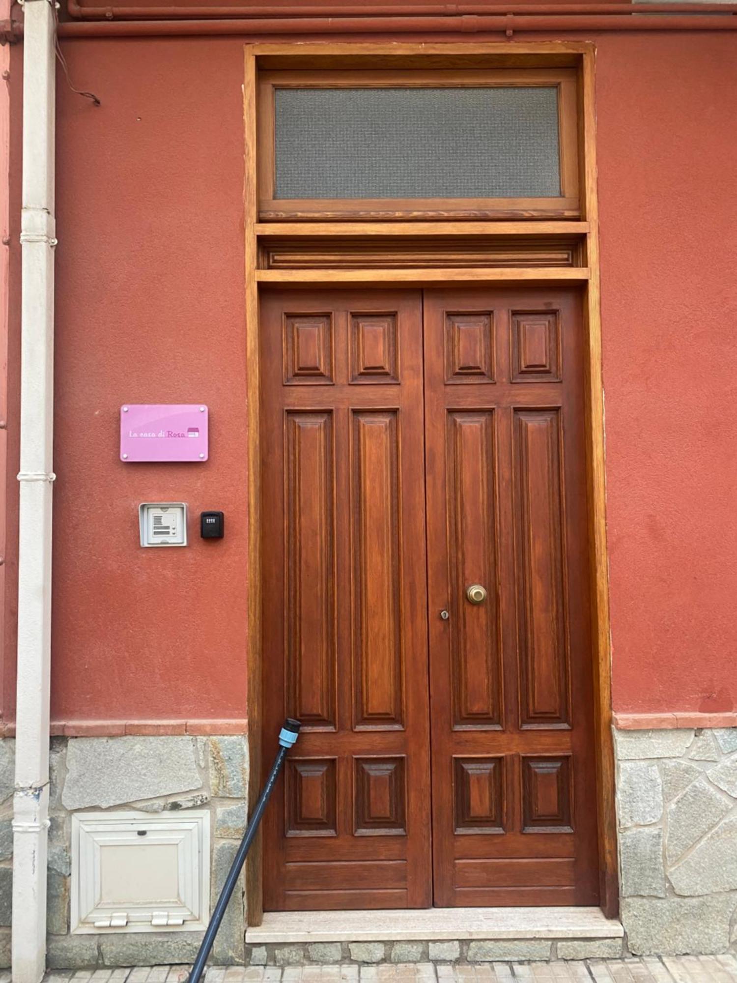 شقة أوليفيري  في La Casa Di Rosa المظهر الخارجي الصورة